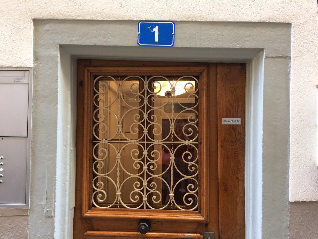 In Swiss Home - Rathaus From 1284 Historical Apartment Basilea Esterno foto