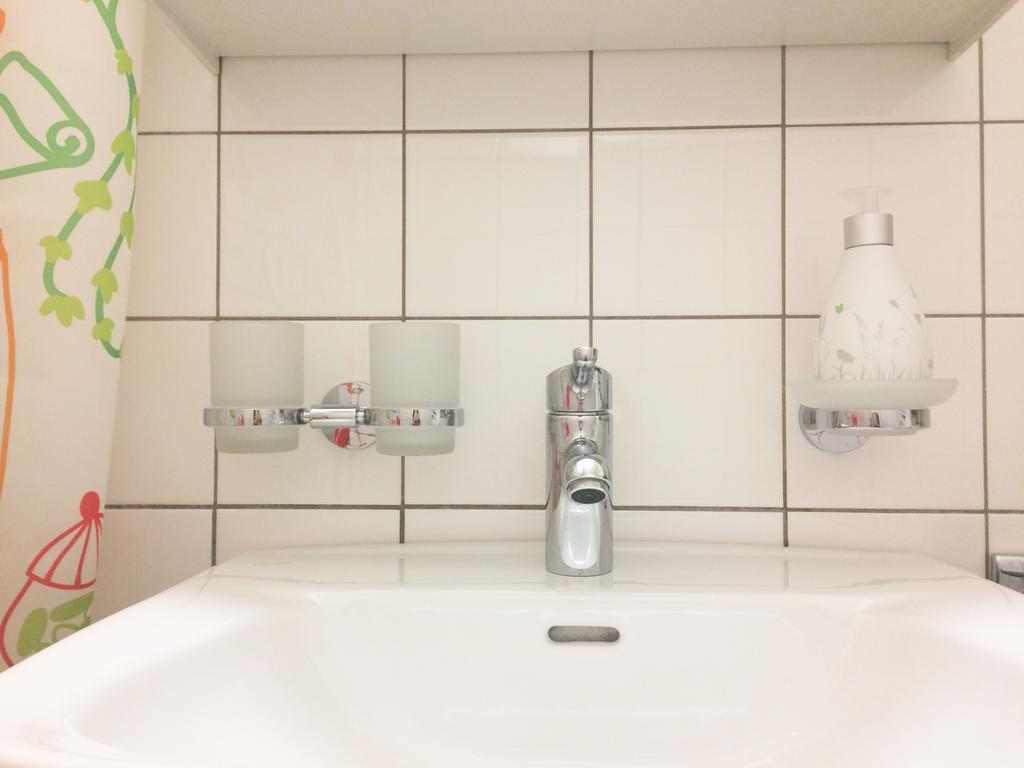 In Swiss Home - Rathaus From 1284 Historical Apartment Basilea Esterno foto