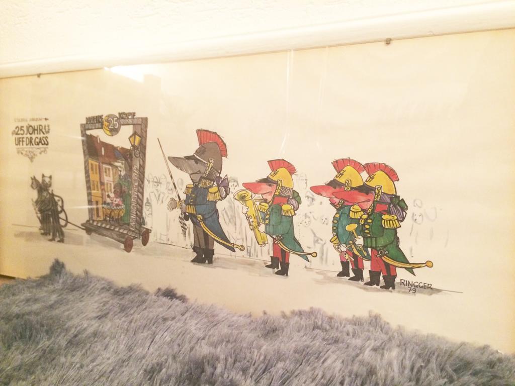 In Swiss Home - Rathaus From 1284 Historical Apartment Basilea Esterno foto